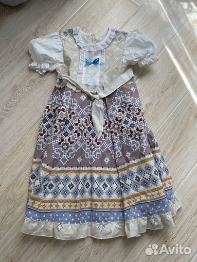 Платье для девочки льняное
