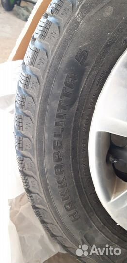 Nokian Tyres Hakkapeliitta 5 215/65 R16 102T