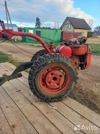 Садовый трактор