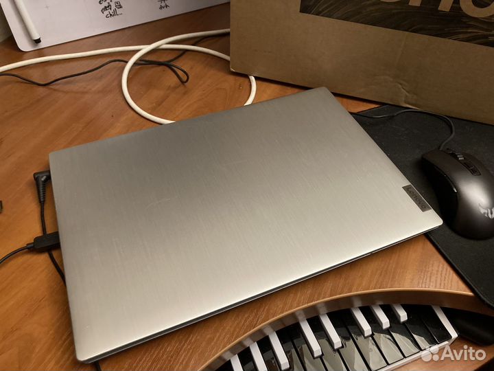 Lenovo ноутбук