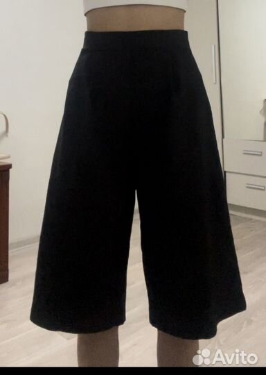 Шорты бермуды женские