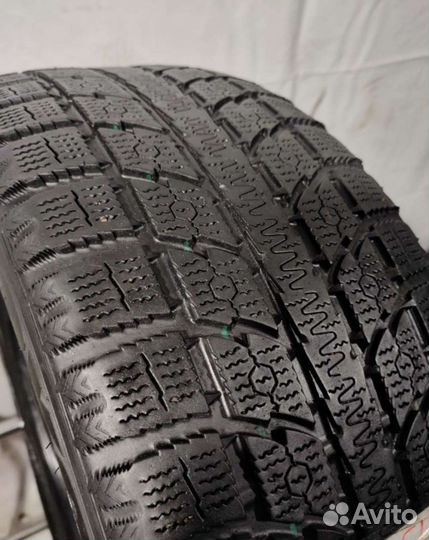 Toyo Observe GSi-5 245/45 R18 100Q