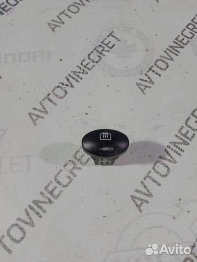 Кнопка обогрева стекла задняя Лада Калина 1