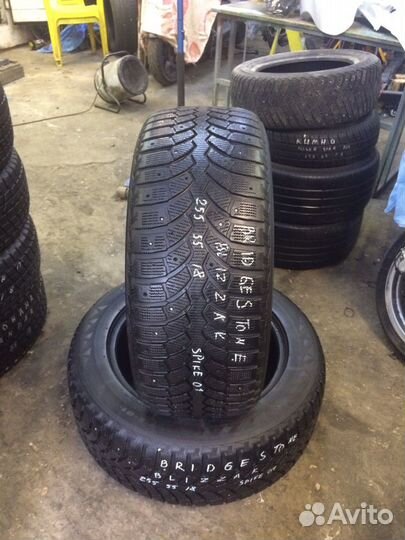 Bridgestone Blizzak Spike-01 255/55 R18 109T