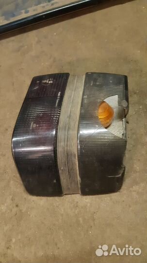 Ауди 100/200, 44 кузов к-т задних фонарей treser