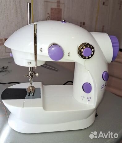 Мини швейная машинка