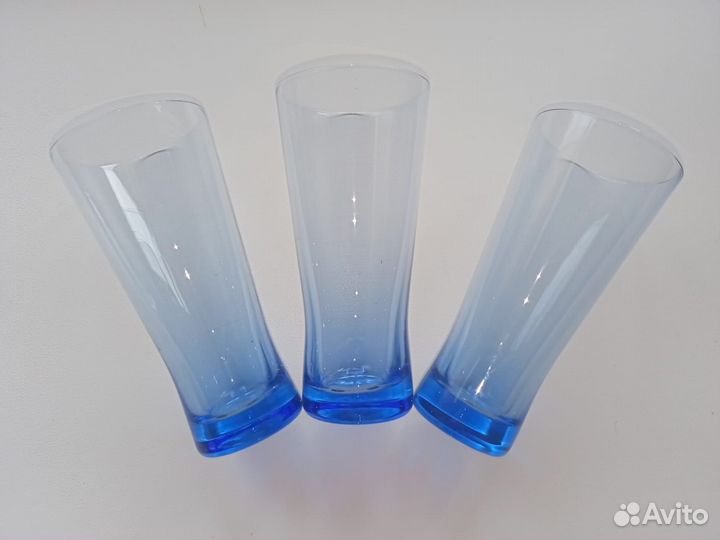 Бокалы/стаканы синего стекла