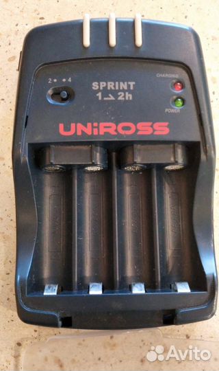 Зарядное устройство для аккумуляторов аа и ааа