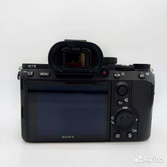 Sony alpha A7 mark III Body пробег 26908 кадров