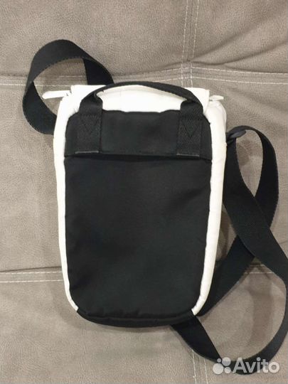 Сумка для фотоаппарата Stile Solo VI (белая)