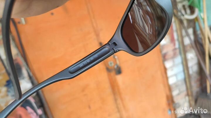 Солнцезащитные очки