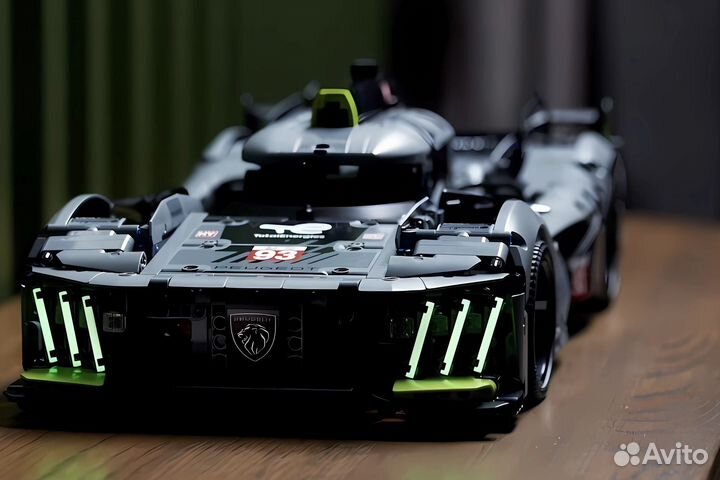 Конструктор Техник Hypercar 1775 деталей