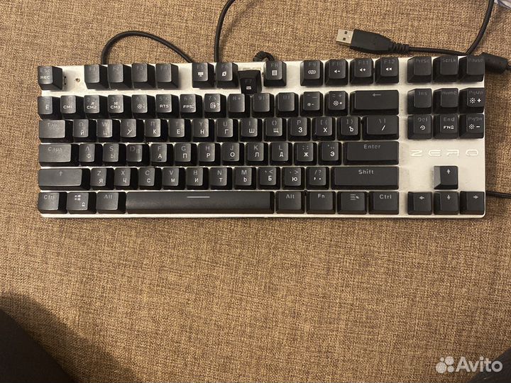 Игровая механическая клавиатура