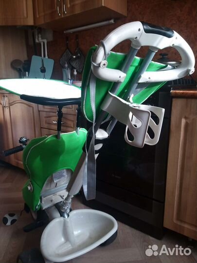 Трехколесный велосипед