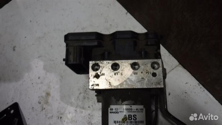 Блок ABS (насос) KIA RIO III (UB) 2011-2017