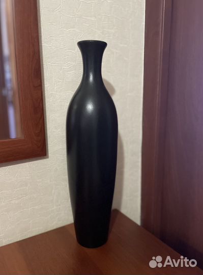Интерьерная напольная ваза