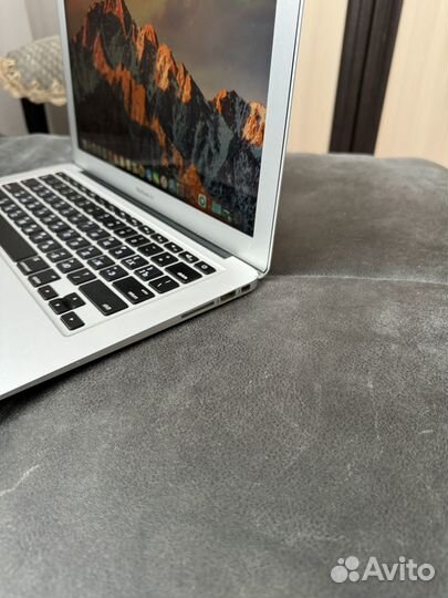 Apple MacBook Air