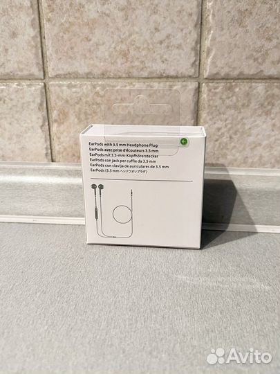 Проводные наушники Apple EarPods с 3.5мм разъёмом