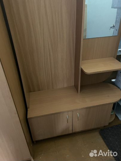 Прихожая с зеркалом бу