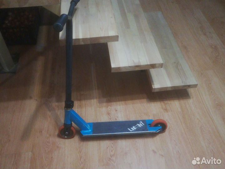 Трюковой самокат