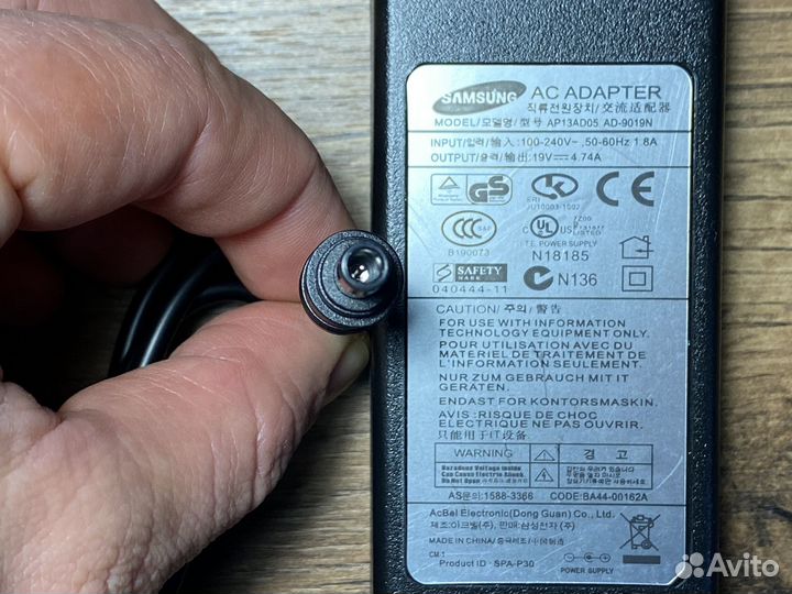 Блок питания для ноутбука Samsung 19V 4.74A 90W