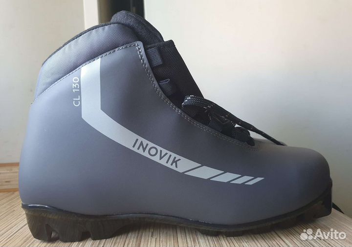 Новые Лыжные ботинки Decathlon, 41, 40,5