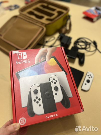 Nintendo switch oled с играми и сумкой-чехлом