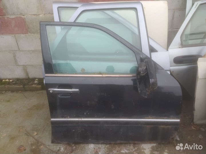 Двери Мерседес W202