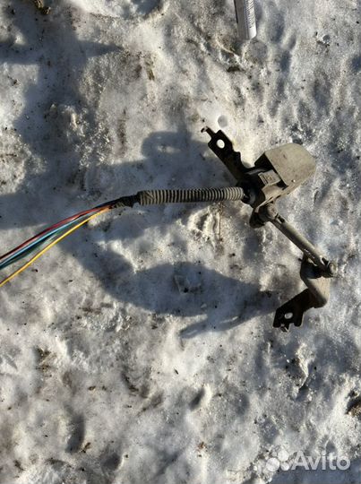 Датчик положения фар уровня Nissan X-Trail T31