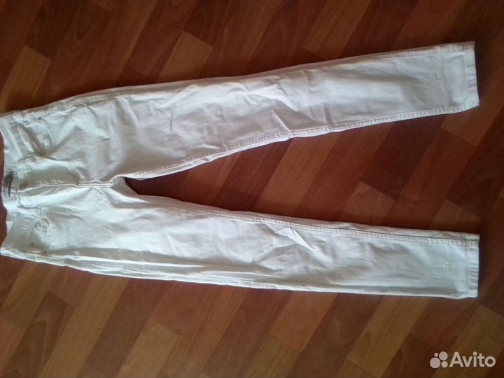 Джинсы скини белые