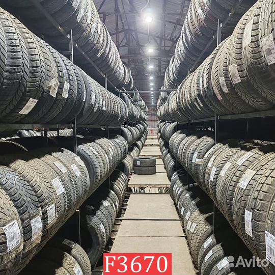 Kumho I'Zen KW22 215/65 R16 98L