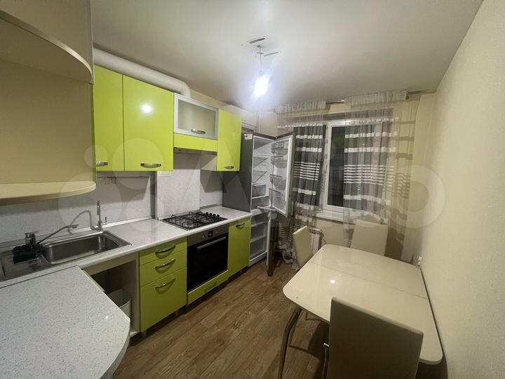 2-к. квартира, 54 м², 5/9 эт.