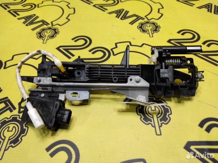 Ручка двери внешняя передняя правая Subaru Outback