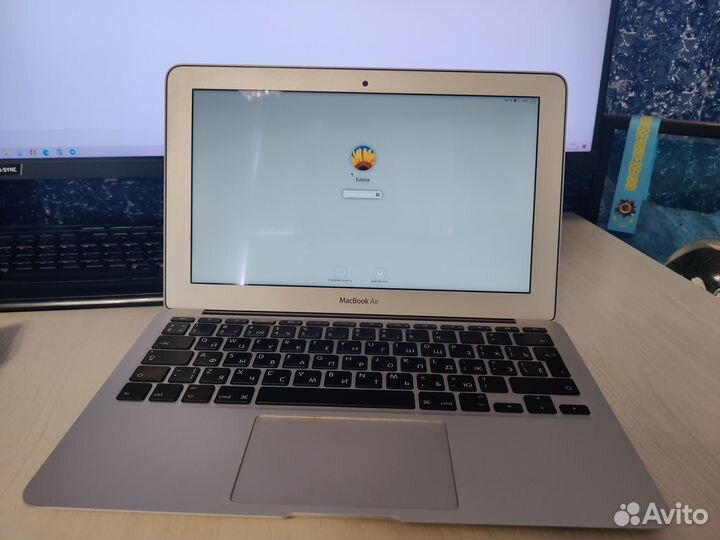 Apple MacBook Air 11 2012 A1465 128Gb SSD