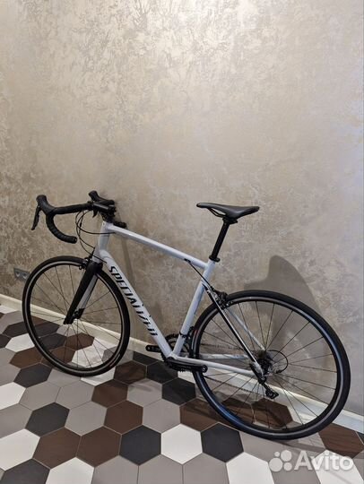 Велосипед шоссейный Specialized Allez E5 Sport 58