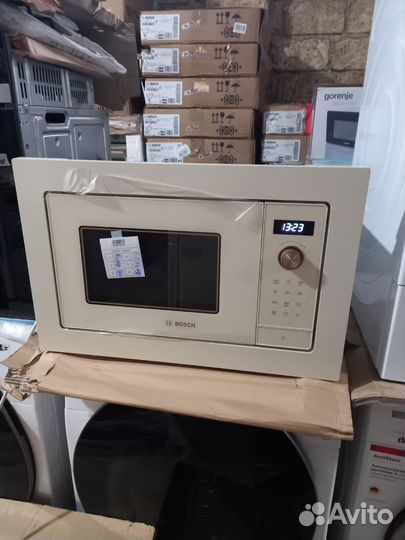 Bosch BEL653MP3 бежевая