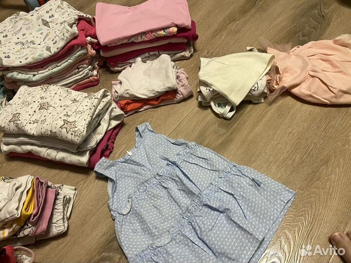 Вещи пакетом для девочки с рождения и до года