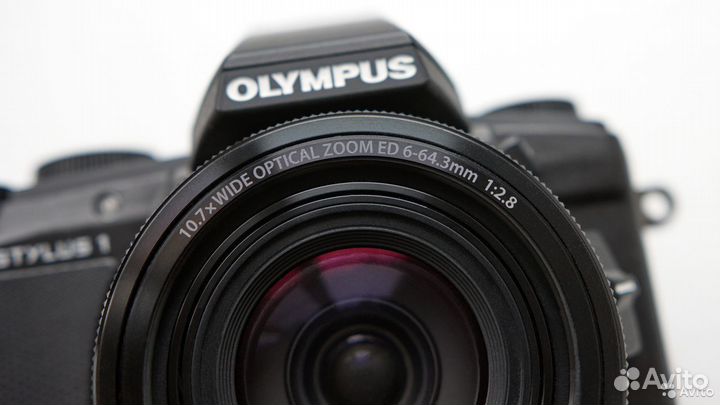 Olympus Stylus 1 Премиум Компакт