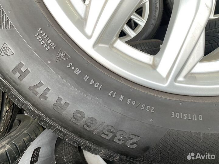 Continental ContiWinterContact TS 850 P 235/65 R17