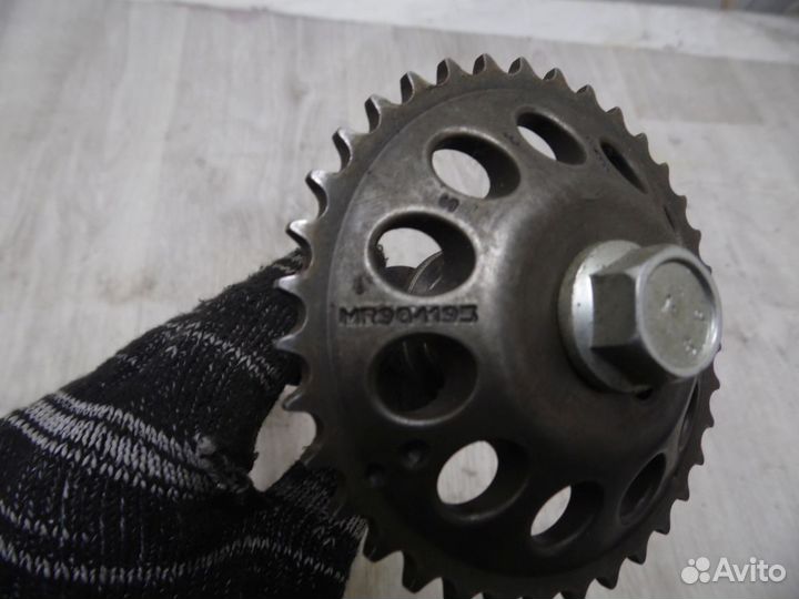 Colt Распредвал выпускной Mitsubishi Colt (Z3) 200