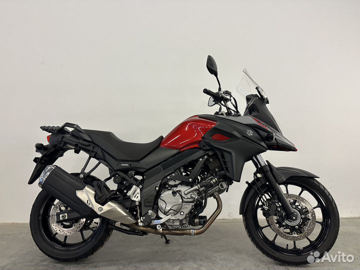 Мотоцикл Suzuki V-Strom DL650A во Владивостоке