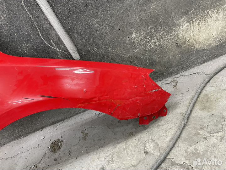 Крыло переднее правое mazda 3 bk