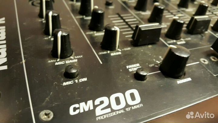 Микшер Numark CM200 professional