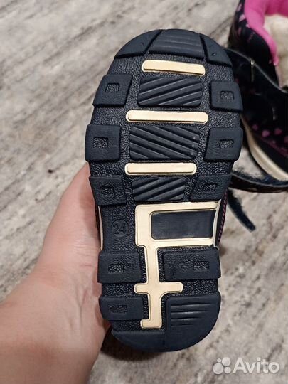 Ботинки для девочки. Дутые сапоги. Зимние