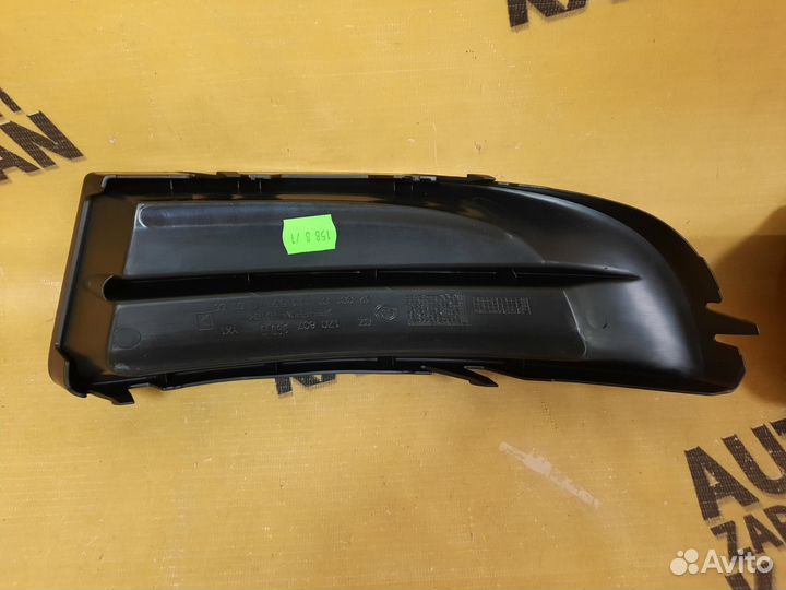 Заглушка птф Skoda Octavia 2009-2013