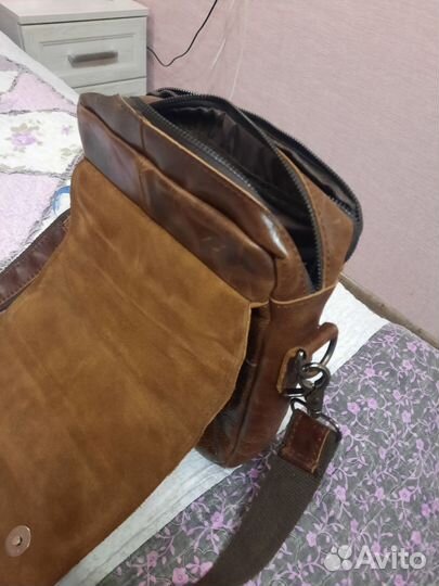 Барсетка кожаная мужская через плечо