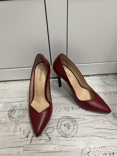 Туфли женские лодочки 38