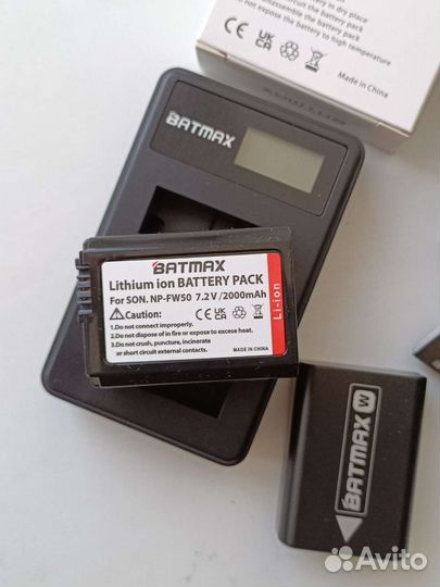 Зарядное устройство +2 акб Sony np-fw50