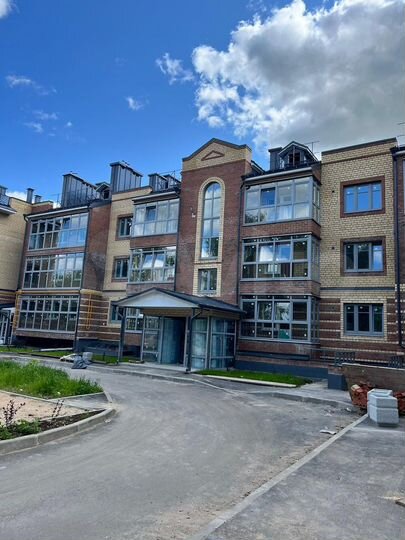 3-к. квартира, 79,9 м², 2/2 эт.