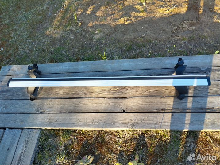 Крепление на багажник поперечные планки Nissan